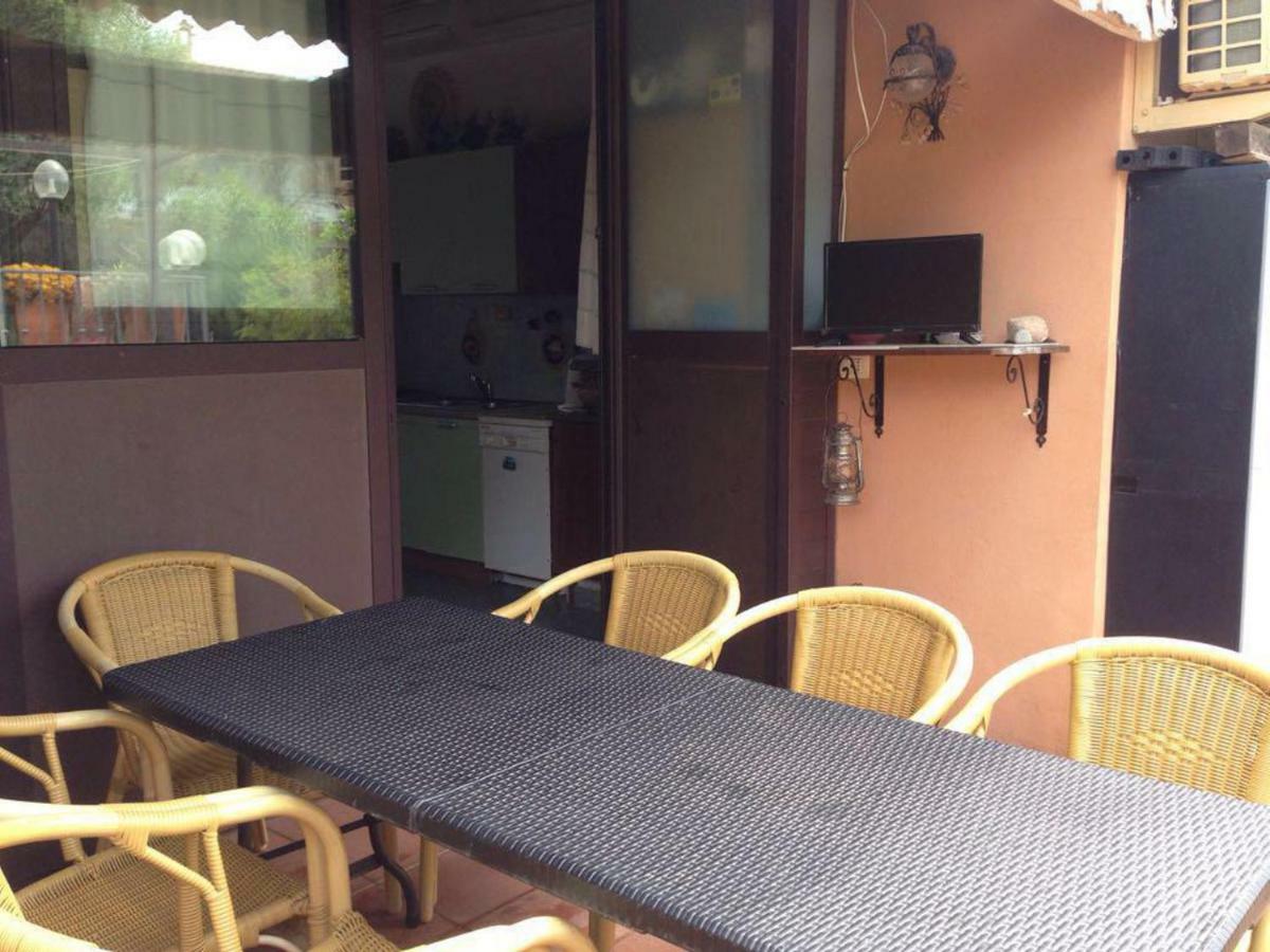 Veranda Sopra Di Cala D'Ambra E Ogliastra San Teodoro  Kültér fotó